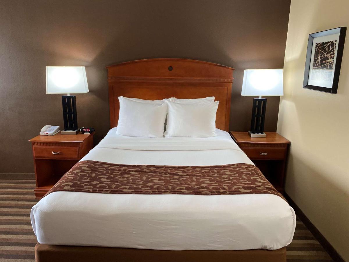 Best Western Manhattan Inn Extérieur photo