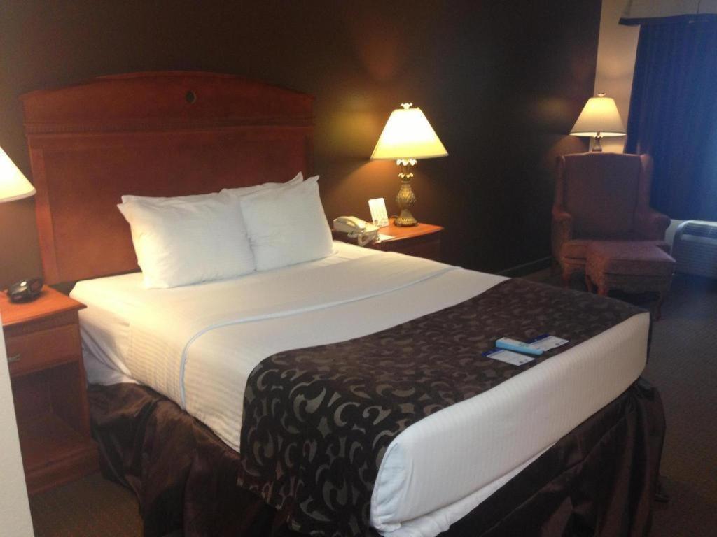 Best Western Manhattan Inn Extérieur photo