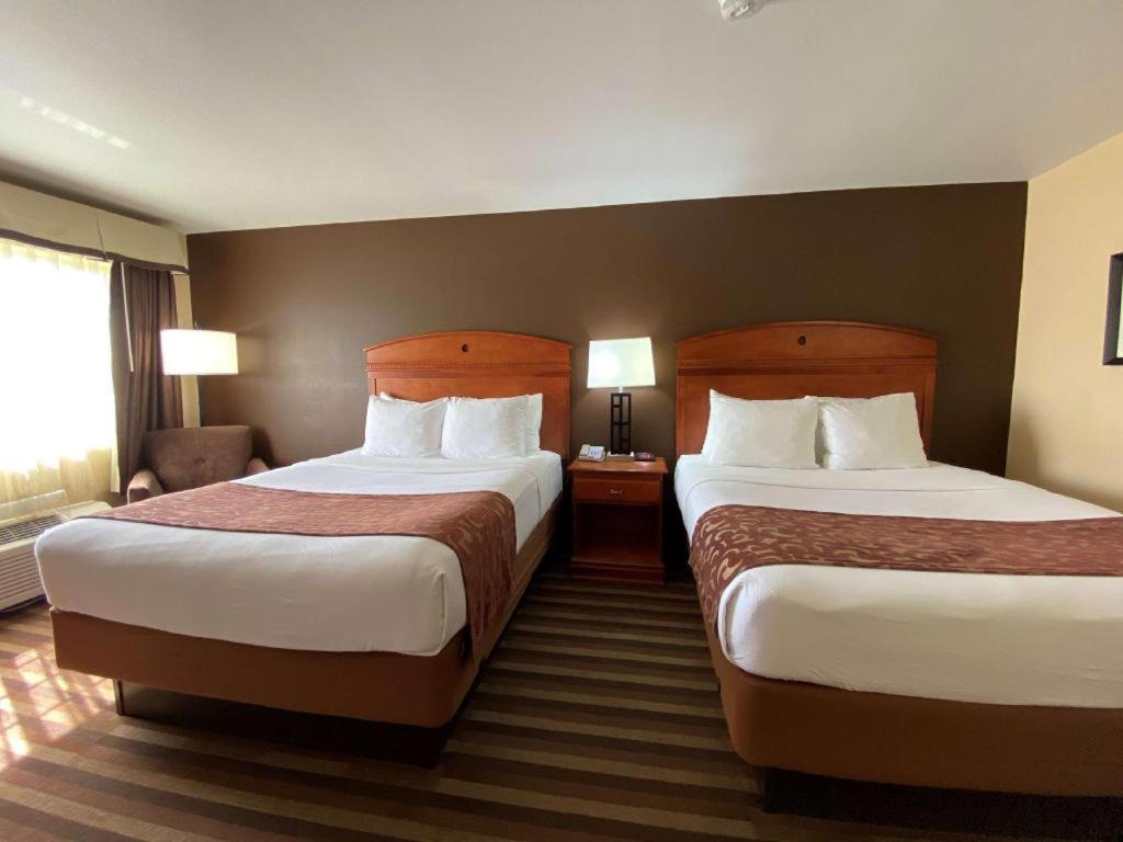 Best Western Manhattan Inn Extérieur photo