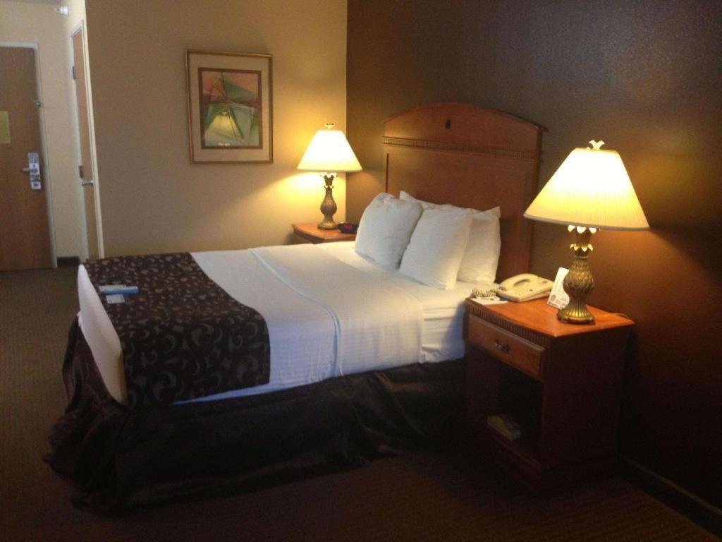 Best Western Manhattan Inn Extérieur photo