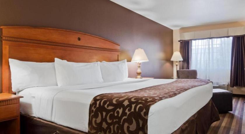 Best Western Manhattan Inn Extérieur photo